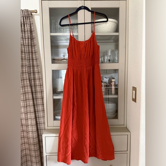 Madewell Dresses & Skirts - Madewell Spaghetti Strap Midi Dress